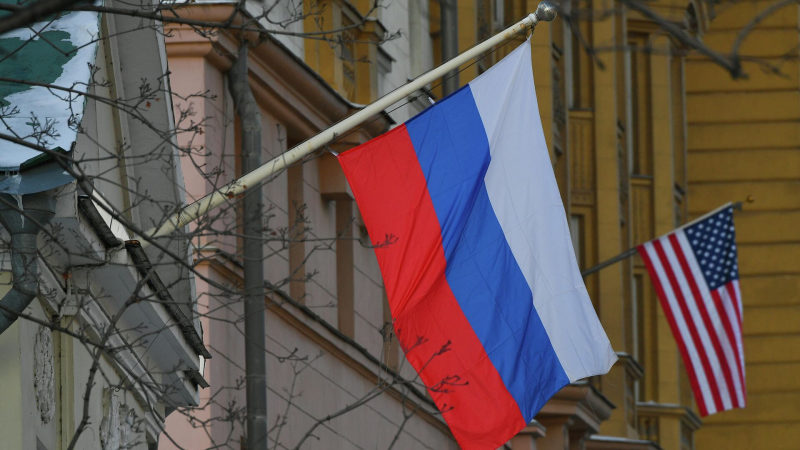 «Между США и Россией»: на Западе захотели исключить Украину из переговоров