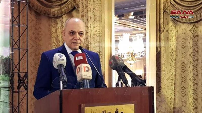 Премьер Сирии рассказал о причинах морального коллапса армии