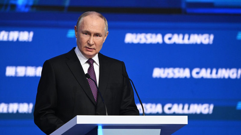 Путин примет участие в форуме «Россия зовет!» в Москве