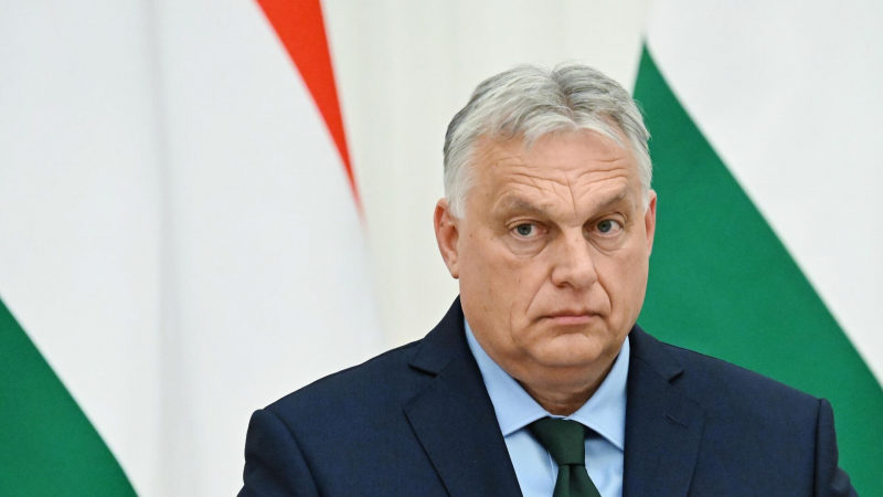 Россия поддерживает усилия Орбана по миру на Украине, заявили в Кремле